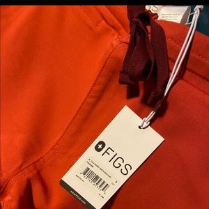 FIGS Yola Skinny Scrub Pant in Clay